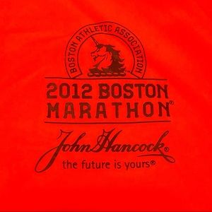 2012 Boston Marathon jacket. Men’s Large. NWT Never worn!